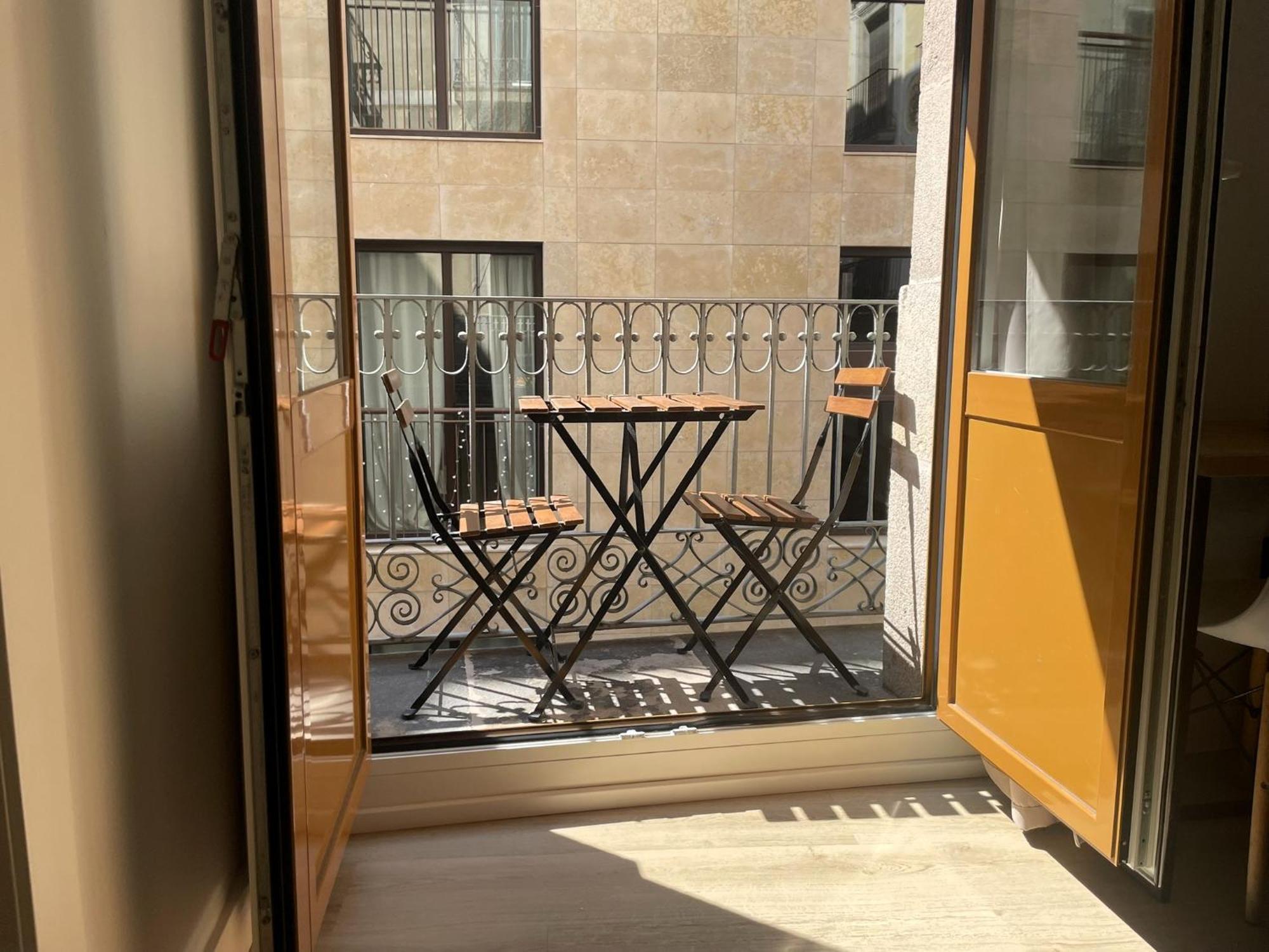 Hostal La Palmera Barcelona Ngoại thất bức ảnh
